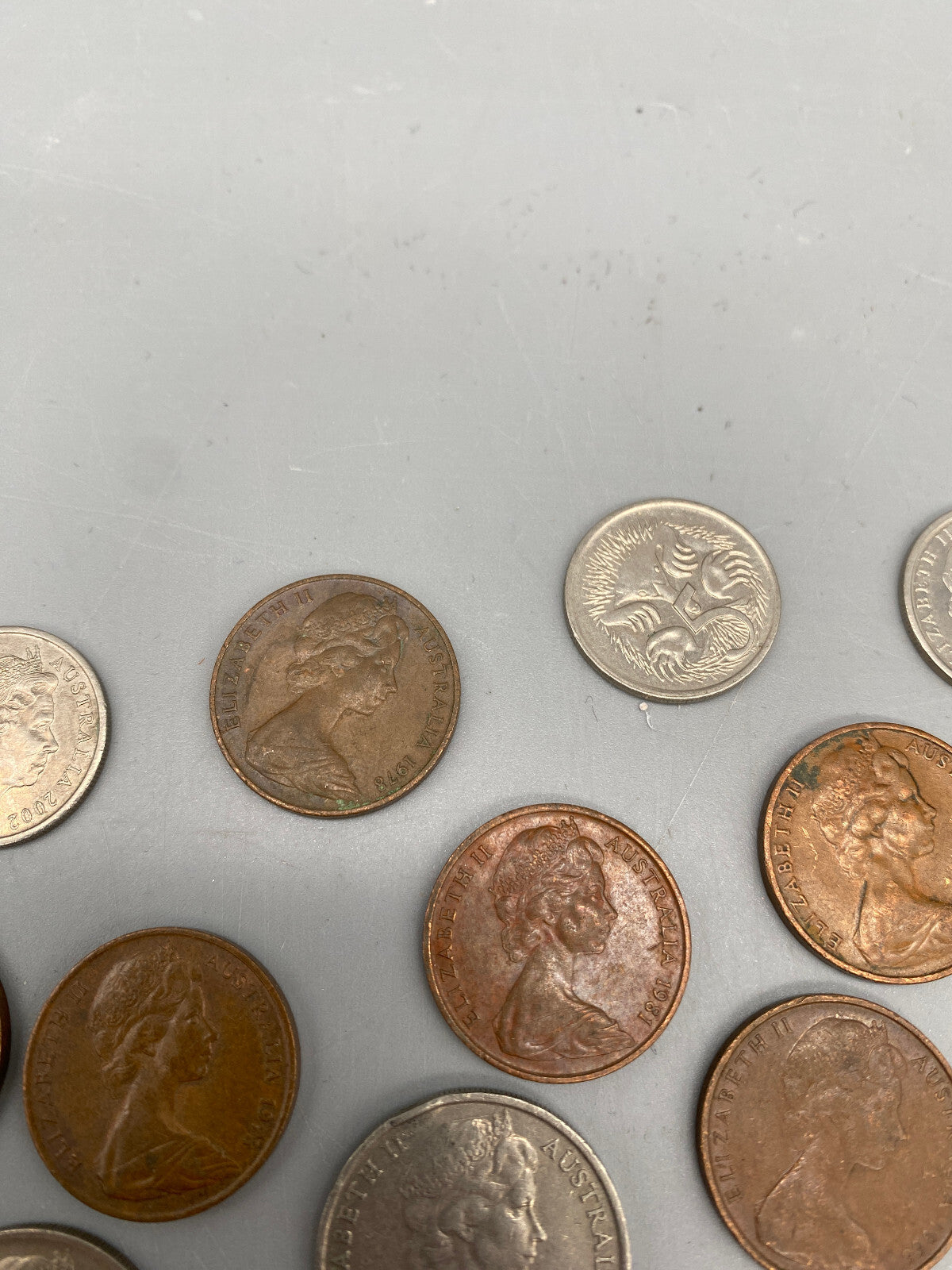 KONVOLUT AUSTRALISCHE MÜNZEN 81 STÜCK CENTS SAMMLERSTÜCKE 1961 QUEEN ELIZABETH