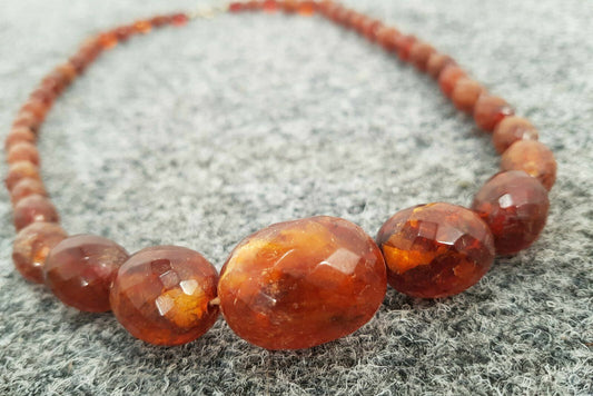 BUTTERSCOTCH BERNSTEIN KETTE MIT 333ER GOLD FACETTEN SCHLIFF AMBER SCHMUCK 57CM
