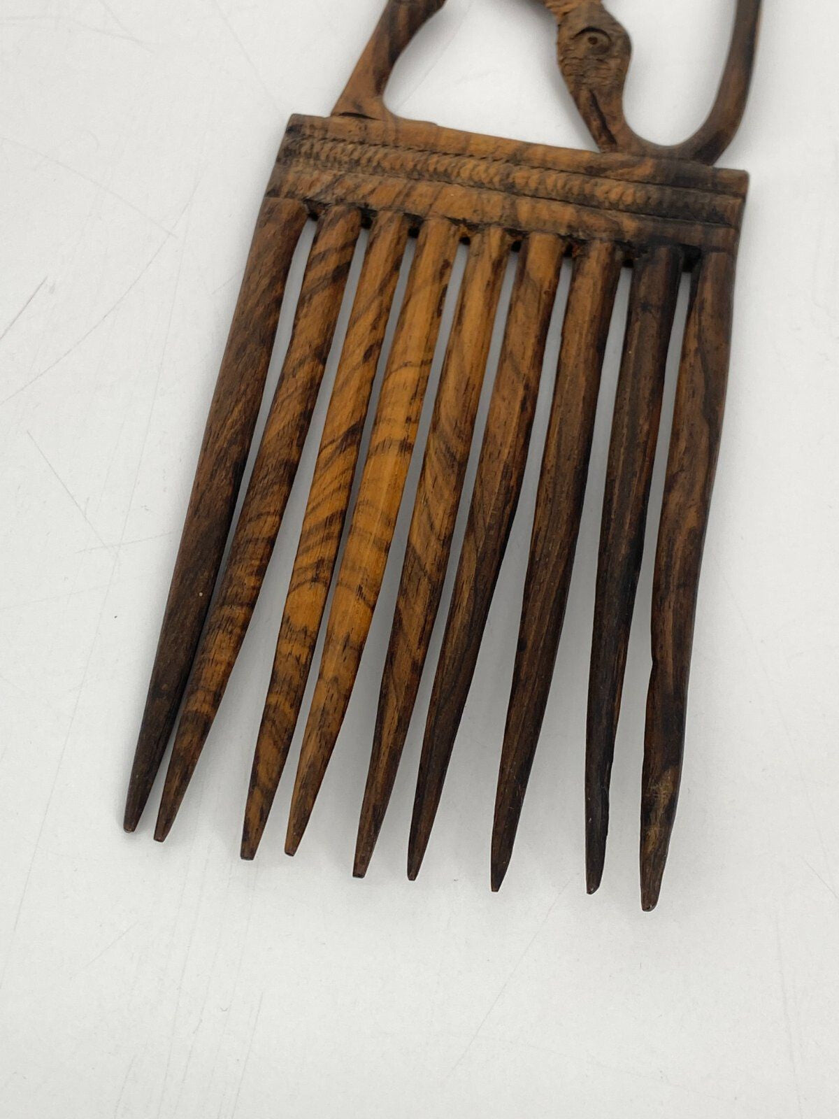 * 2 x AFRIKANISCHER KAMM HAARKAMM HOLZ HANDGESCHNITZT AFRIKA VINTAGE SCHNITZEREI