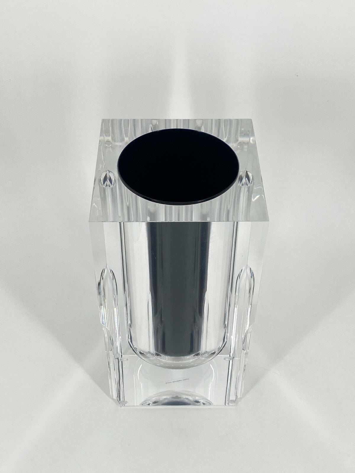 * WHEN OBJECTS WORK VASE KUNSTSTOFF BLOCKVASE 5 OBJECTS JOHN PAWSON