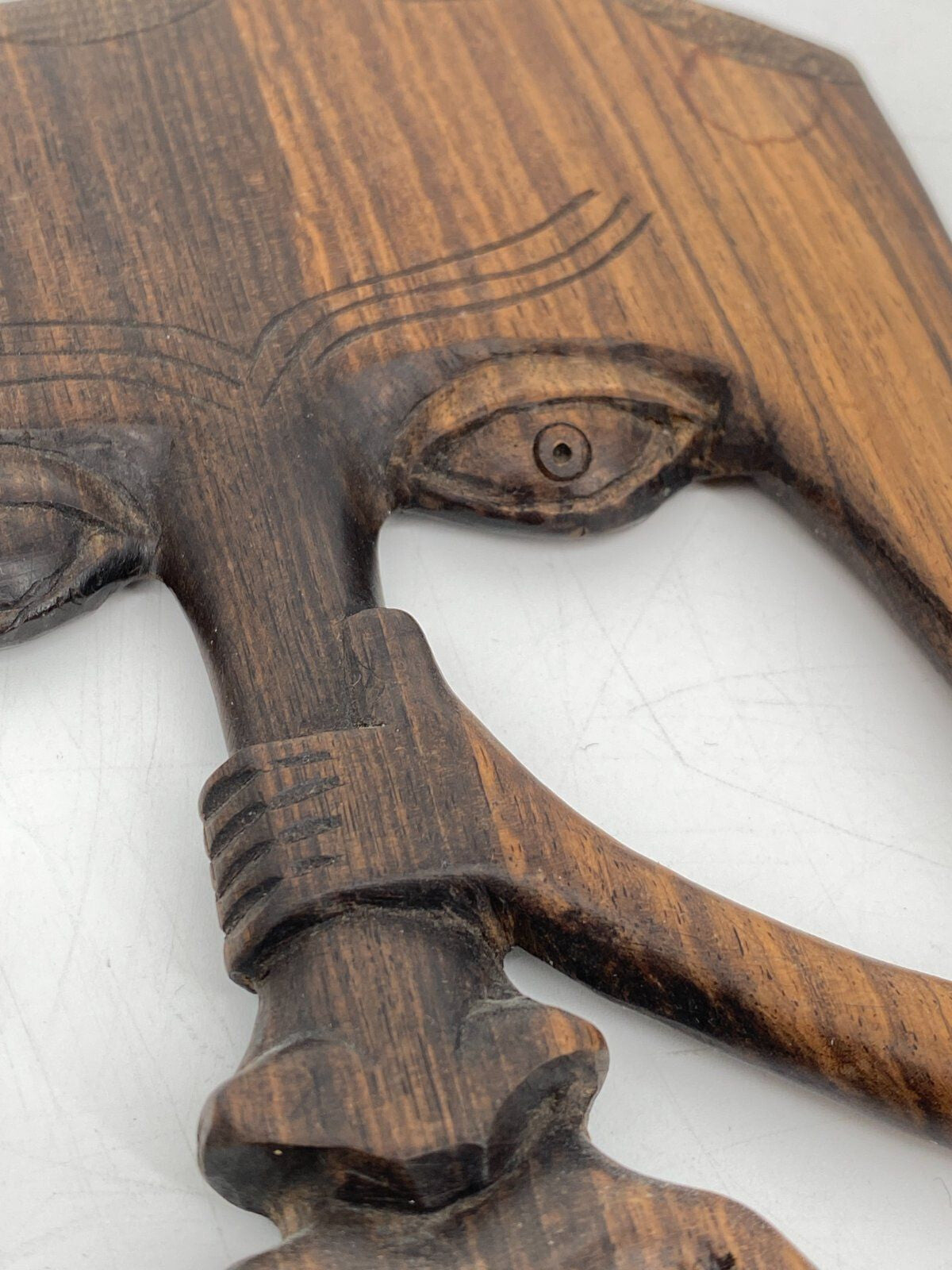 * 2 x AFRIKANISCHER KAMM HAARKAMM HOLZ HANDGESCHNITZT AFRIKA VINTAGE SCHNITZEREI