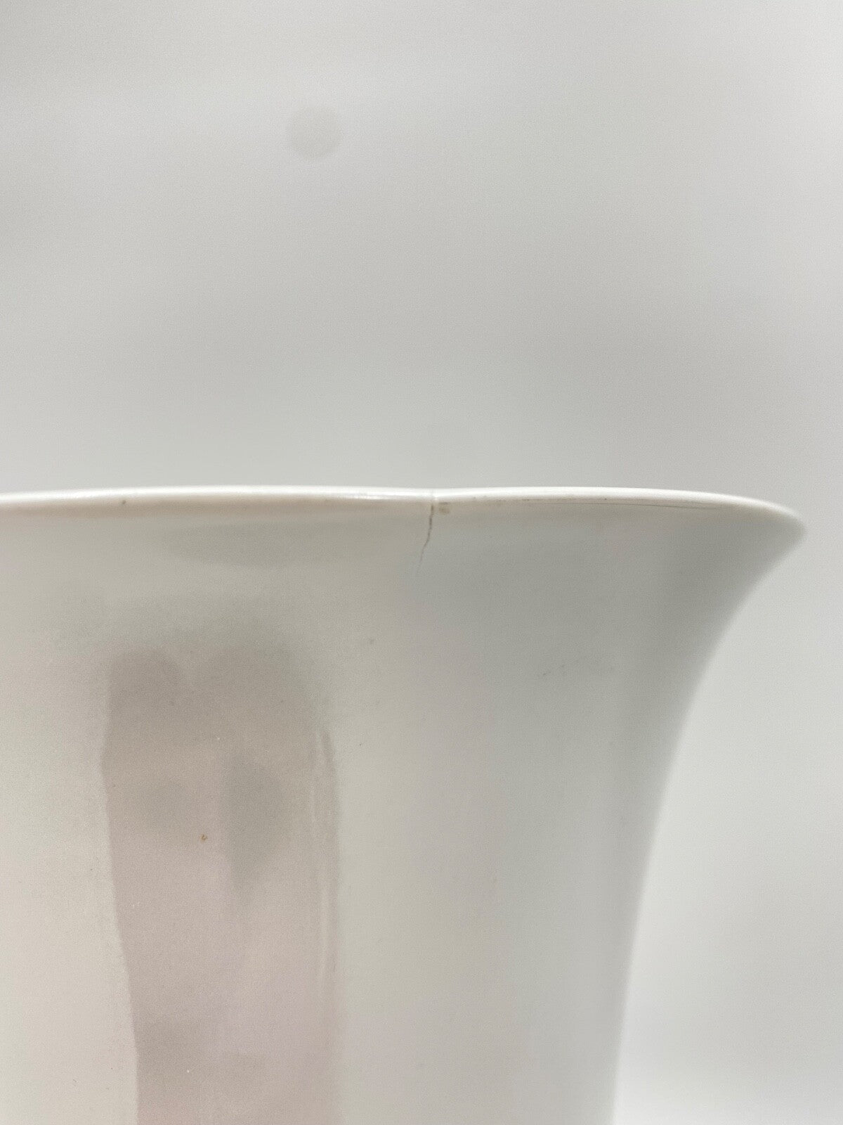 * VASE HUTSCHENREUTHER ÄLTESTE PORZELLAN FABRIK HOHENBERG WEIß VINTAGE