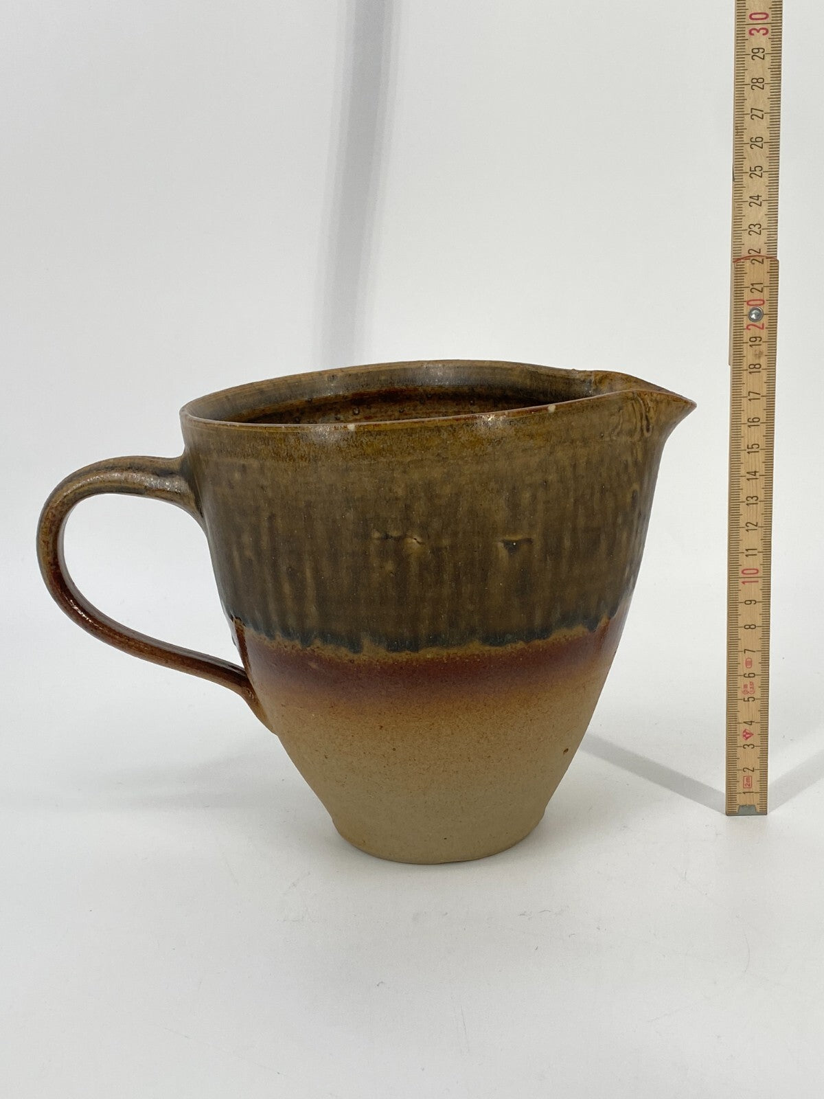 * KRUG VASE HENKEL STUDIOKERAMIK MATHIES SCHWARZE SIGNIERT KERAMIK MID CENTURY