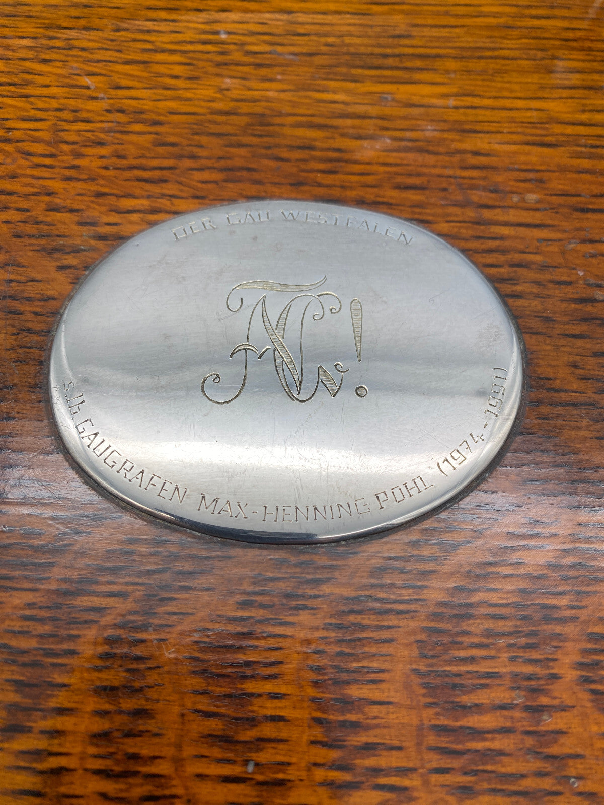 ANTIKES TABLETT EICHENHOLZ GALERIERAND VERSILBERT SIGNATUR DER GAU WESTFALEN