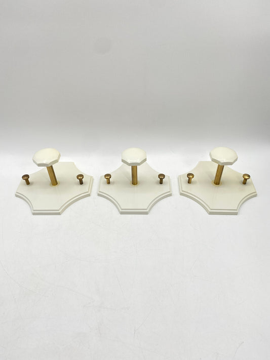 * 3 x GARDEROBENHAKEN WEIß KLEIDERHAKEN KUNSTSTOFF MESSING VINTAGE