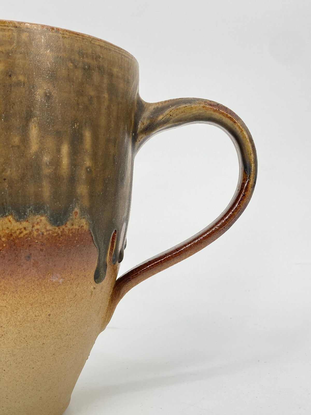 * KRUG VASE HENKEL STUDIOKERAMIK MATHIES SCHWARZE SIGNIERT KERAMIK MID CENTURY
