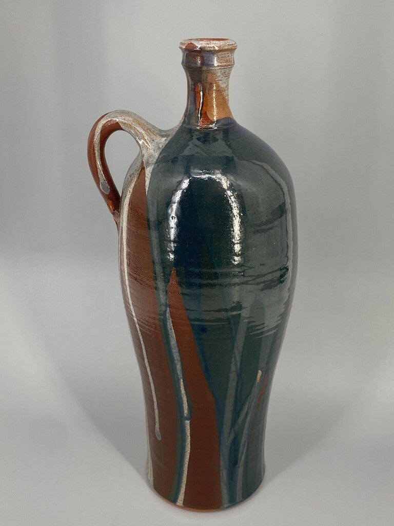* VASE STUDIOKERAMIK KRUG KARAFFE KERAMIK HENKELVASE SIGNIERT SH MID CENTURY