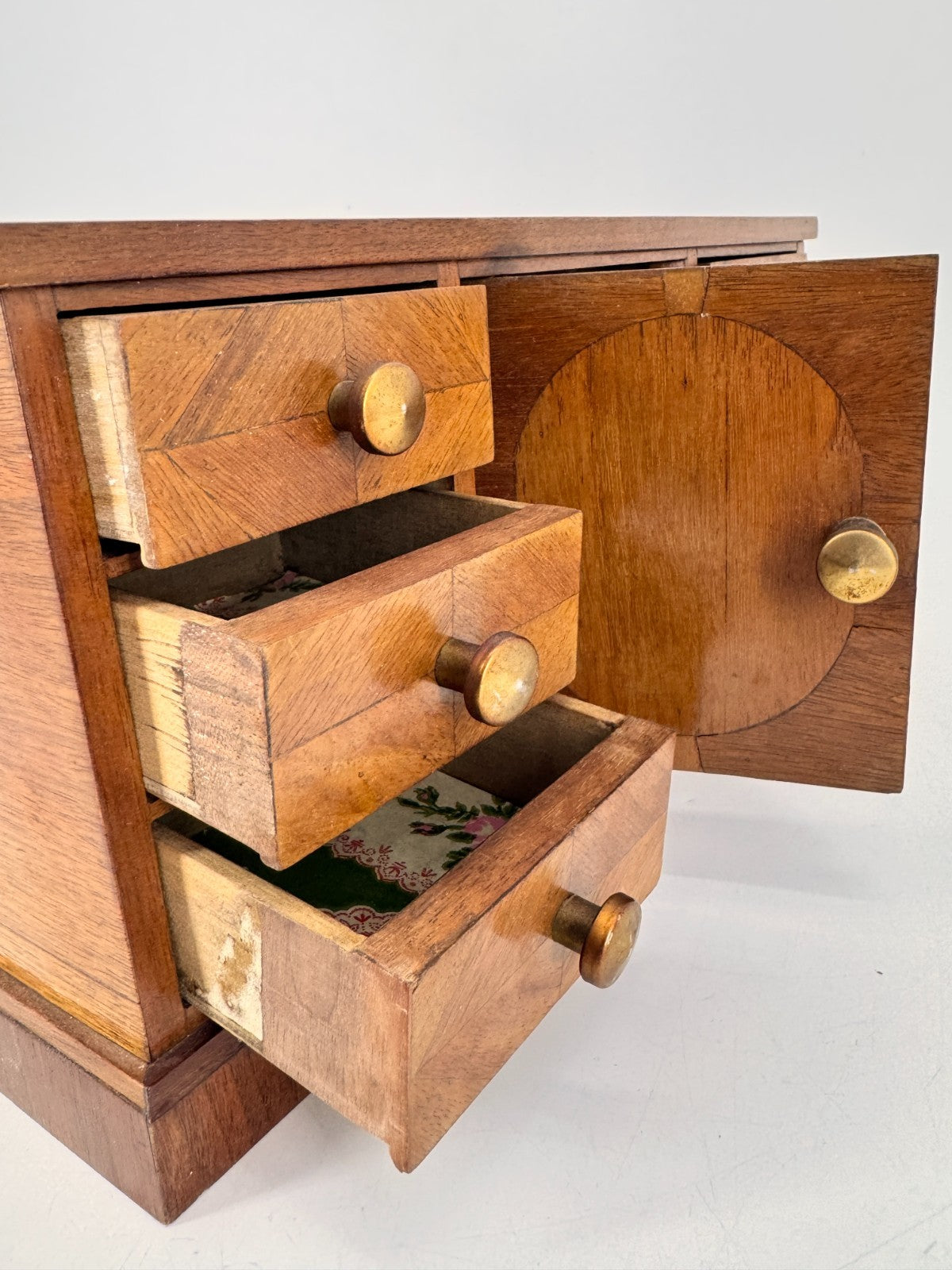 * SCHMUCK SCHRÄNKCHEN SCHATULLE BOX HOLZ ANTIK TEAK FURNIER VINTAGE
