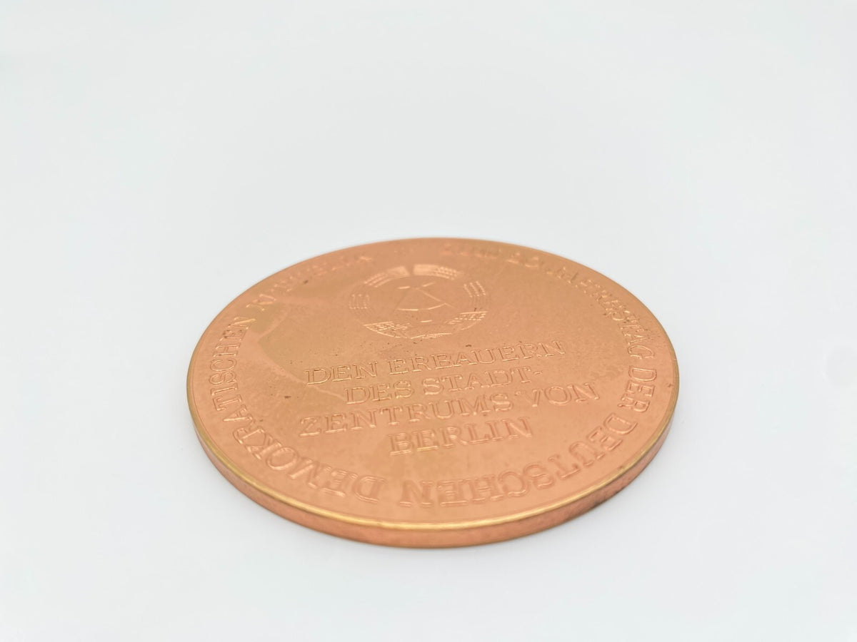 DDR MEDAILLE 25 JAHRE VEB KOMBINAT TIEFBAU BERLIN 1950 BIS 1975 20.JAHRESTAG