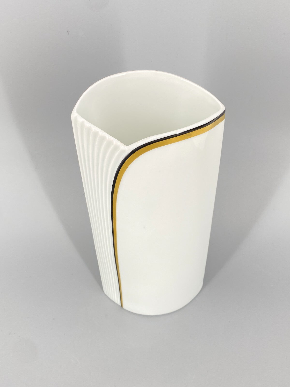 * VASE AK KAISER ALBOTH NOSSEK ART DECO DESIGN WEIß SCHWARZ GOLD VINTAGE