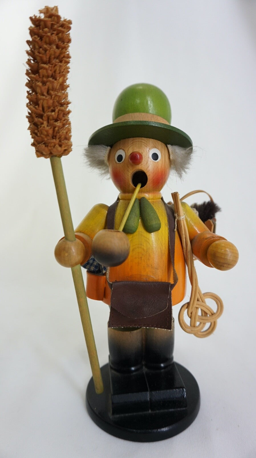 RÄUCHERMANN RÄUCHERFIGUR RÄUCHERMÄNNCHEN ORIGINAL ERZGEBIRGE TEPPICHKLOPFER