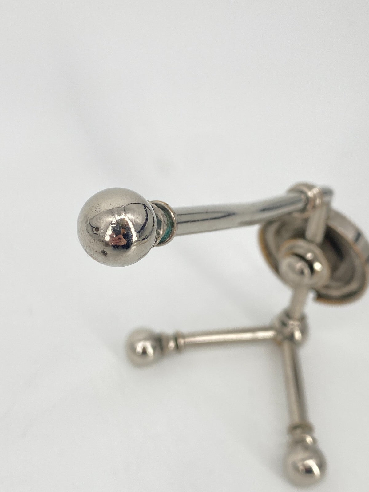 * 2 x KLEIDERHAKEN GARDEROBENHAKEN WANDHAKEN HAKEN SILBER ART DECO