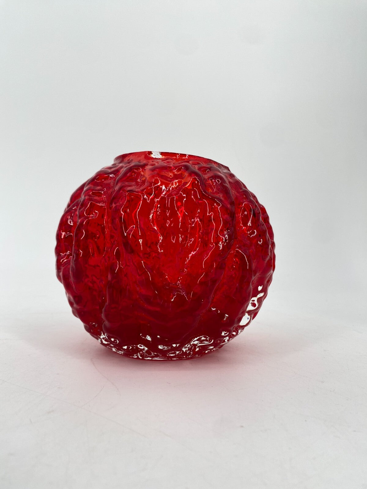 * VASE INGRID GLAS KUGEL KUGELVASE 60ER EISGLAS ROT VINTAGE