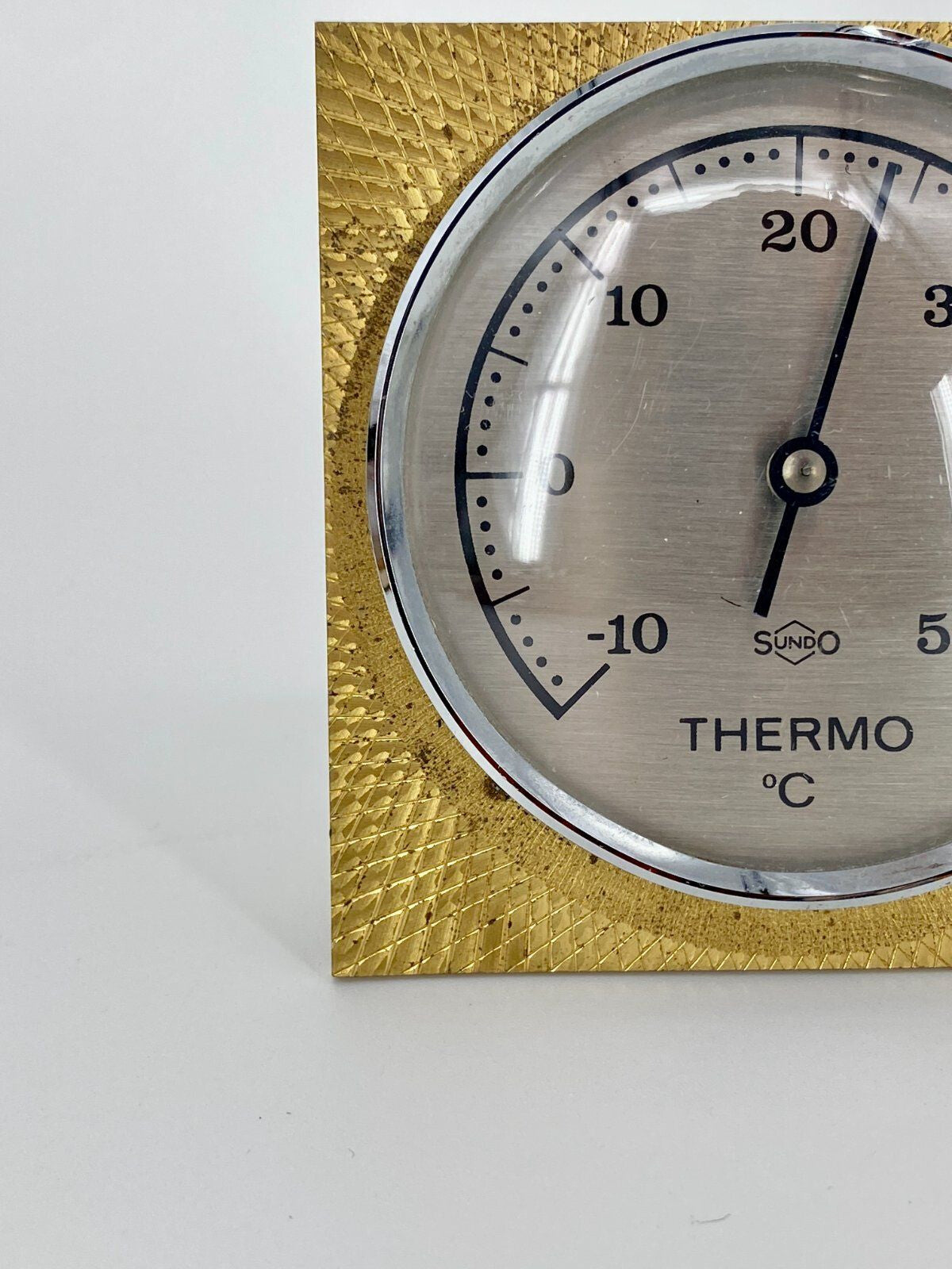 * STEHENDES TISCH THERMOMETER MESSING DEKOR SUNDO VINTAGE
