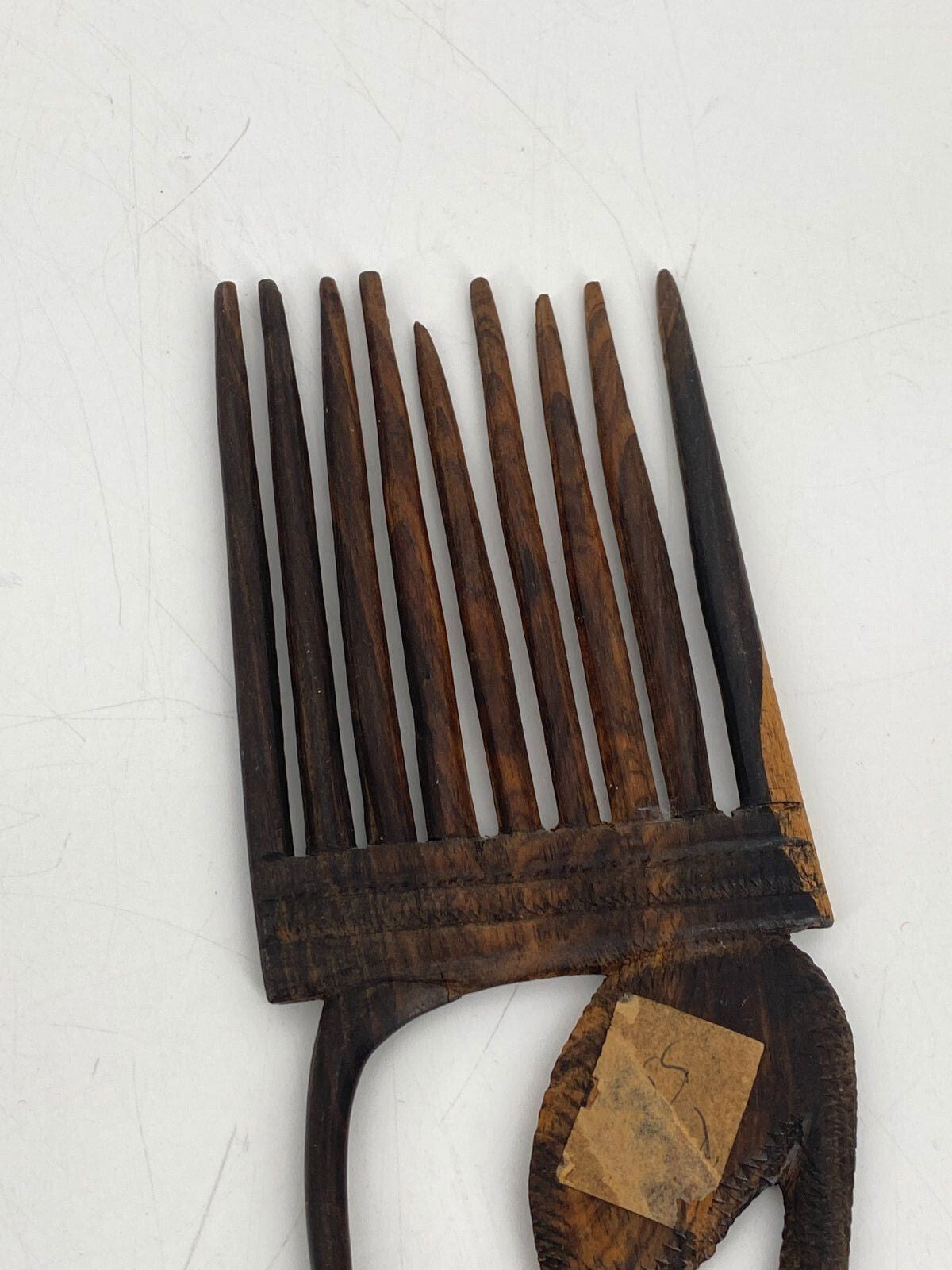 * 2 x AFRIKANISCHER KAMM HAARKAMM HOLZ HANDGESCHNITZT AFRIKA VINTAGE SCHNITZEREI