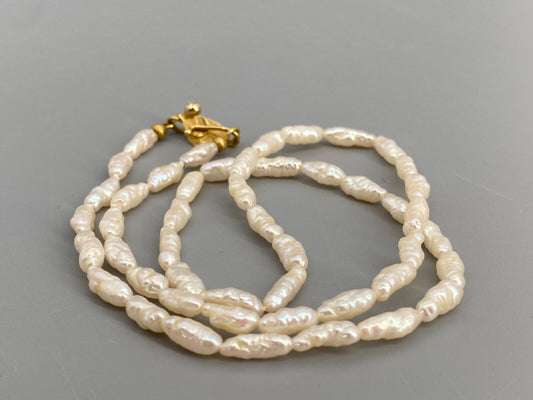 Wert 2700 € Perlen Kette mit Brillant Nittel Verschluss 585 14 Karat Gelb Gold