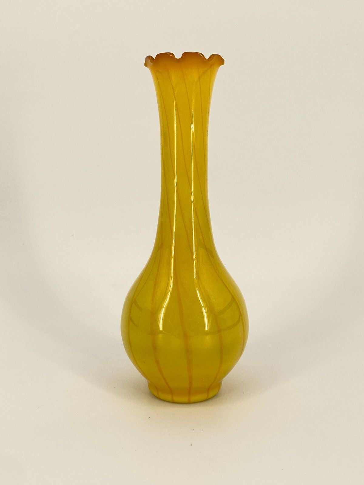 * VASE GLASVASE GLAS MUNDGEBLASEN GELB RÜSCHEN BLUMENVASE VINTAGE