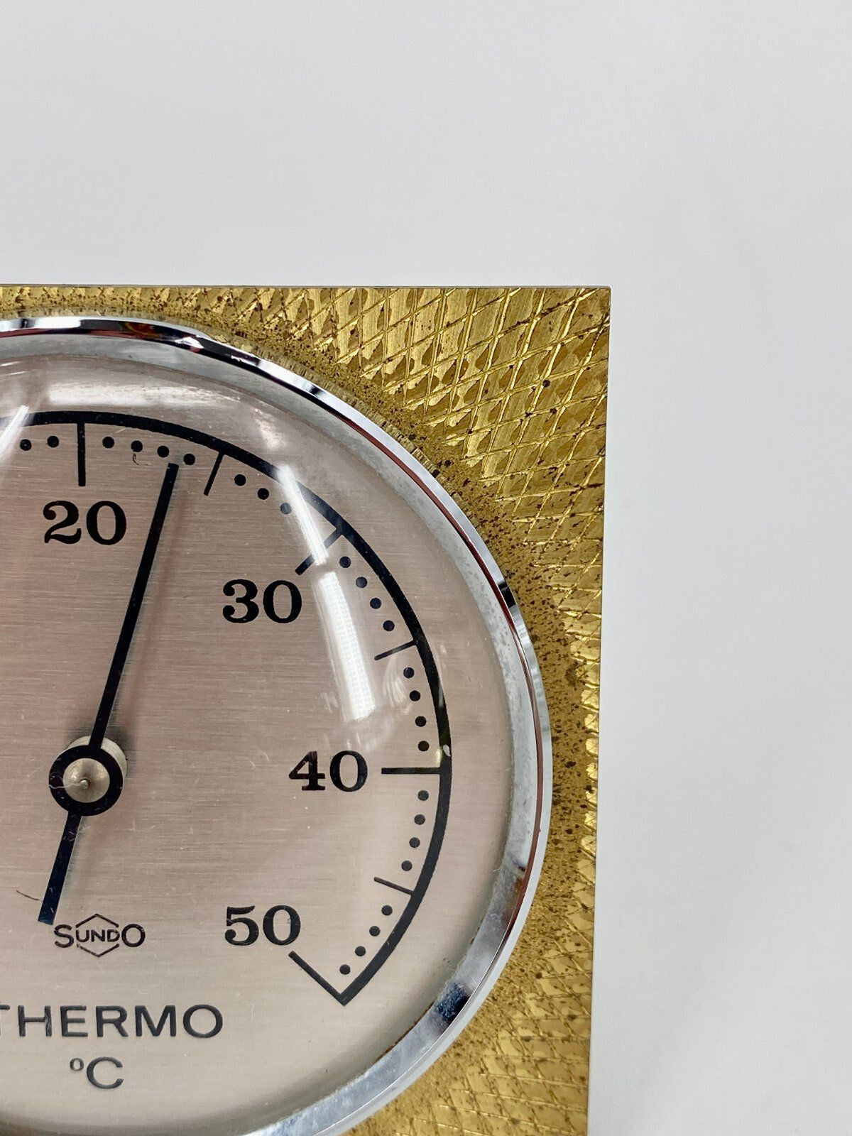 * STEHENDES TISCH THERMOMETER MESSING DEKOR SUNDO VINTAGE