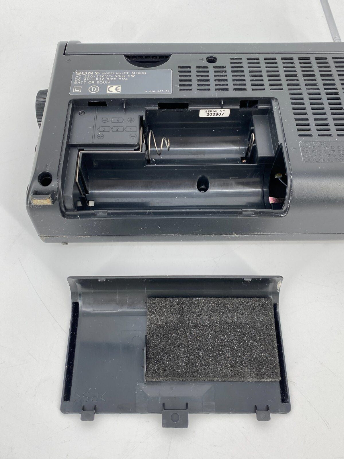 * RADIO SONY ICF-M760S 3 BAND UKW 90ER 1993 VINTAGE WECKER