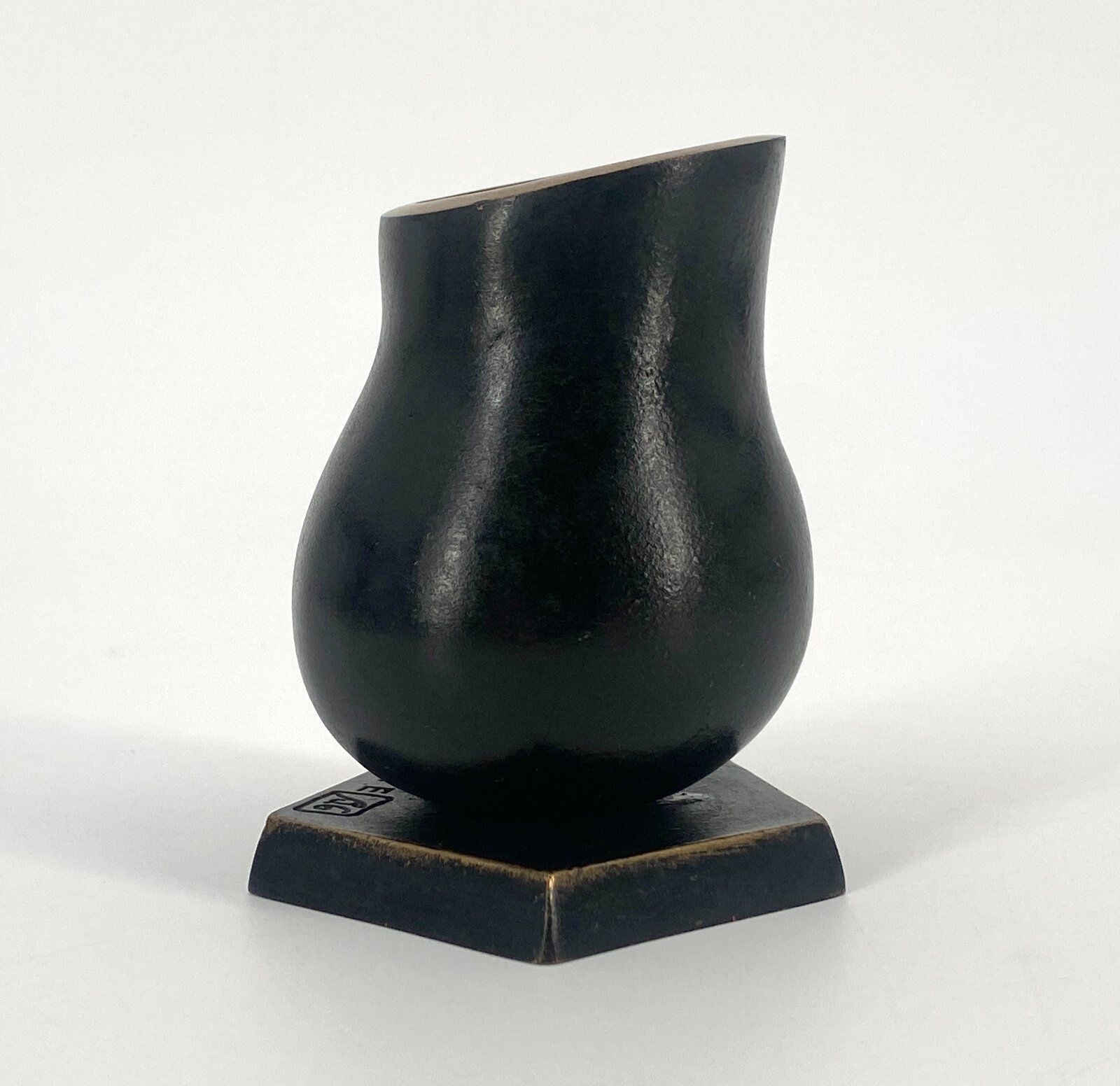 * BG M. BONETTI E. GAROUSTE BLOME BRONZE VASE KUNSTOBJEKT