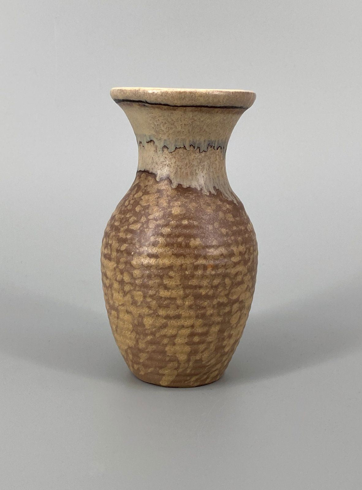 * KLEINE VASE FAT LAVA KERAMIK CREME BRAUN MID CENTURY 70er