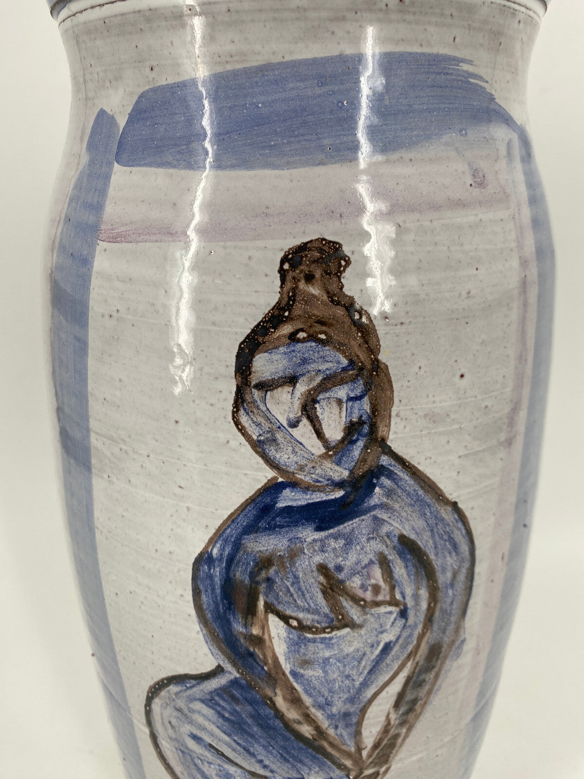 * GLASIERTE STUDIOKERAMIK BLUMENVASE MANN FRAU BLUME BEMALT SIGNIERT 60er 70er