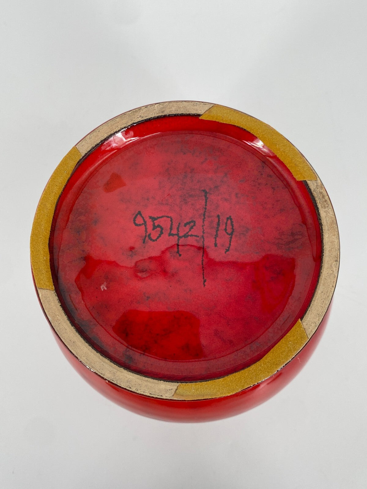 * KERAMIK VASE MIT FUß ROT MID CENTURY 60ER ITALIEN STUDIOKERAMIK