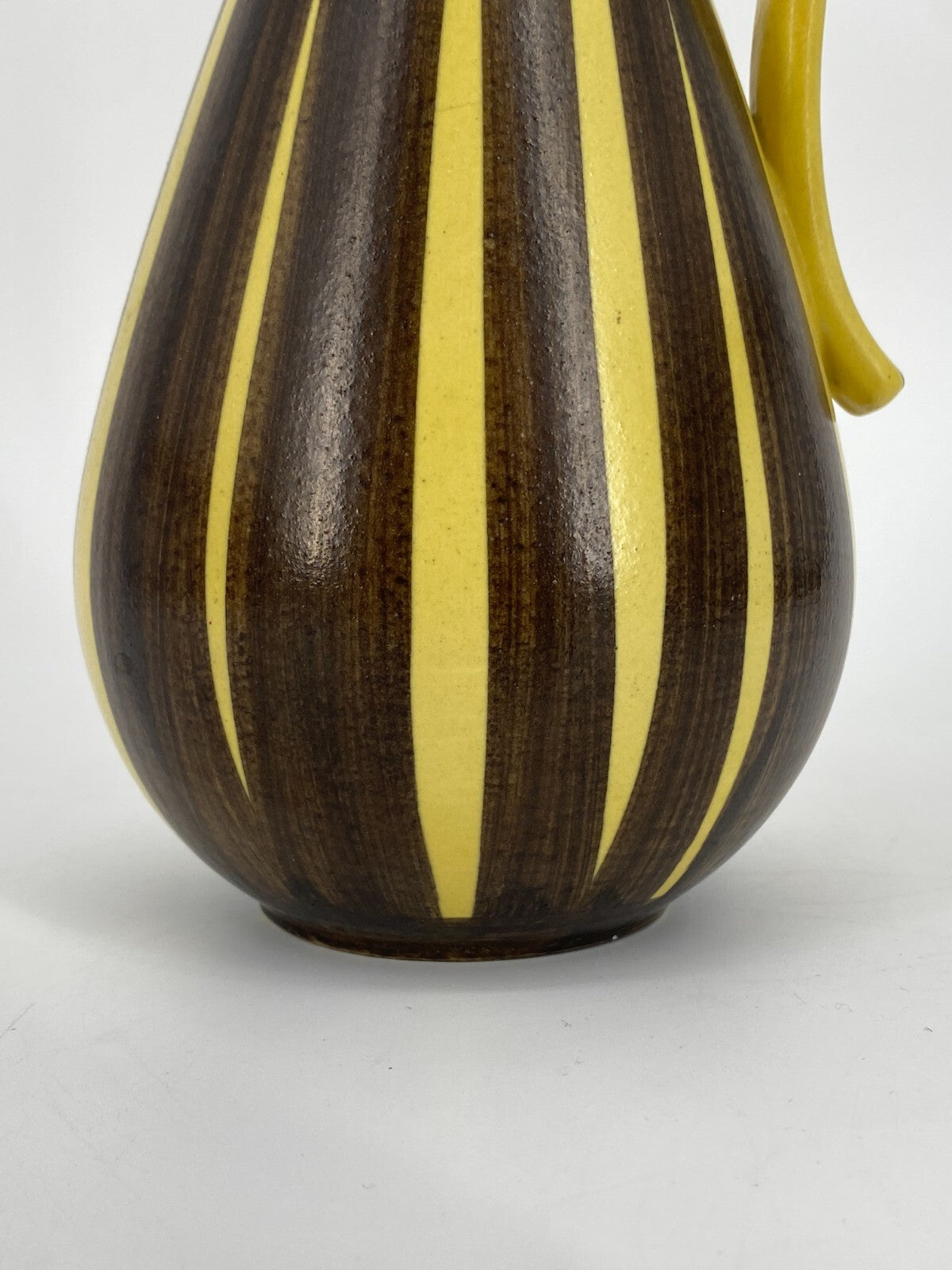 * ILKRA STUDIO KERAMIK VASE KRUG GELB BRAUN GESTREIFT 50ER 60ER MID CENTURY