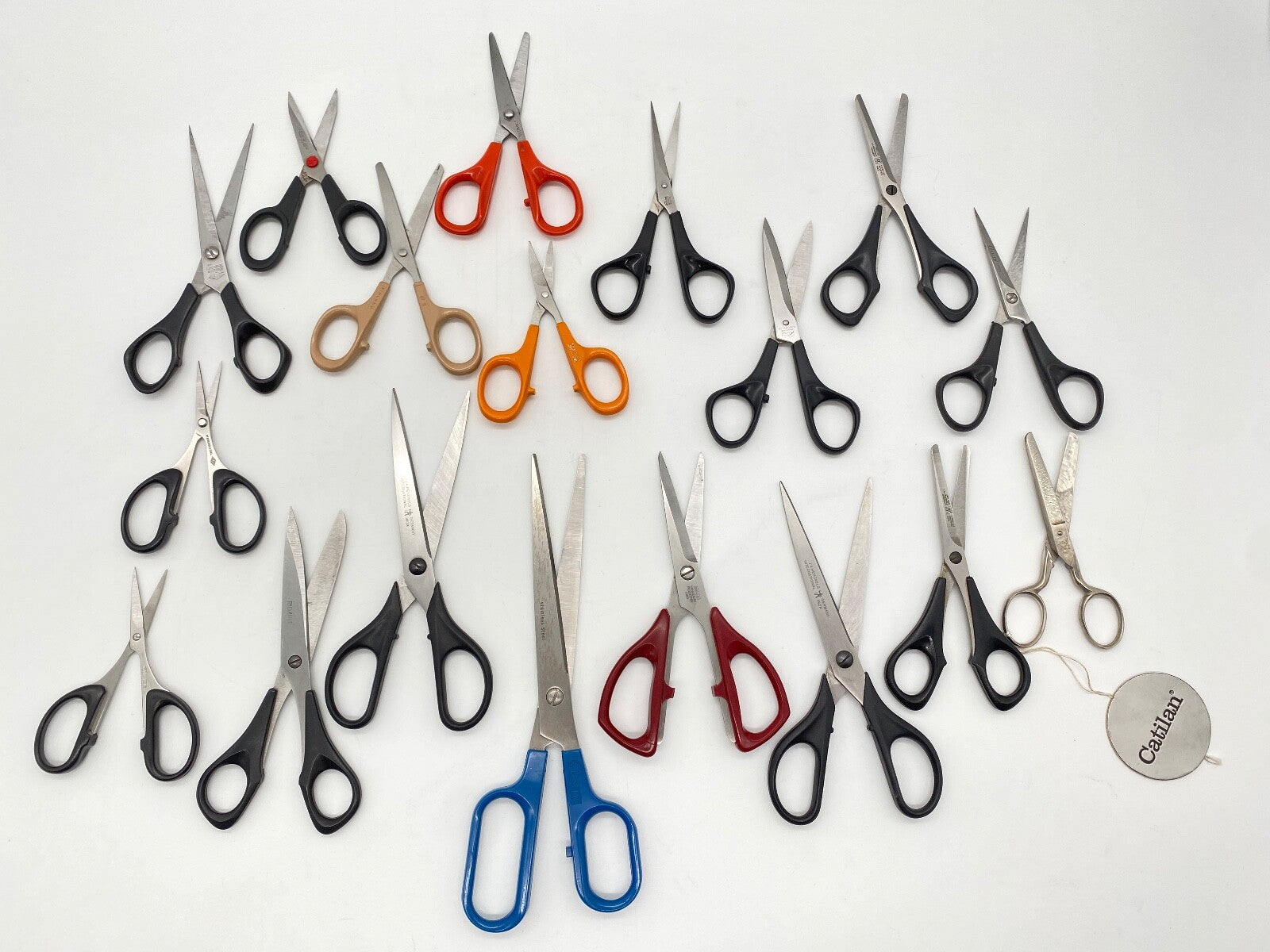 KONVOLUT 18 SCHEREN  WEDO KAICUT FINNY FISKARS ESSELTE ZWILLING DAHLE HENCKELS