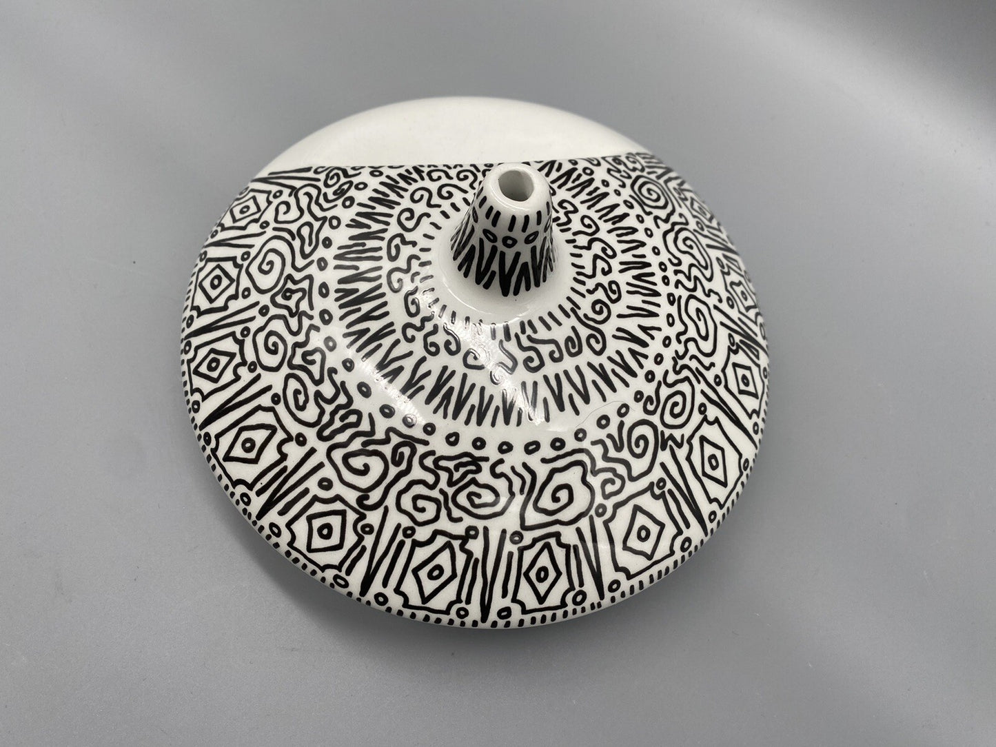 ALESSANDRO MENDINI KERAMIK VASE RÄUCHERSTÄBCHEN DECKELDOSE STARS 1994 KÜNSTLER