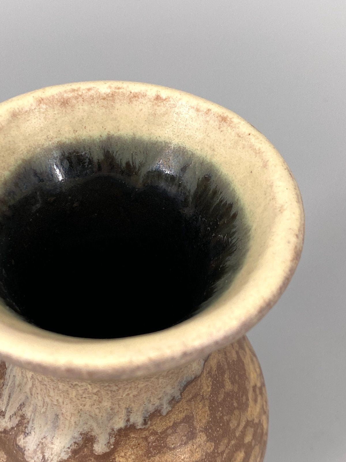 * KLEINE VASE FAT LAVA KERAMIK CREME BRAUN MID CENTURY 70er