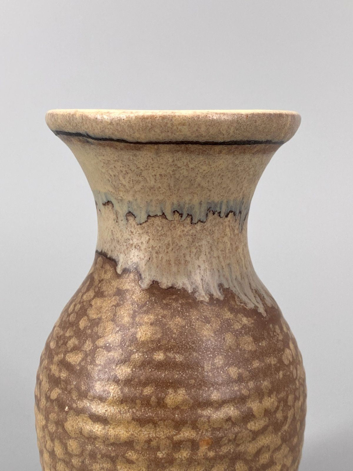 * KLEINE VASE FAT LAVA KERAMIK CREME BRAUN MID CENTURY 70er