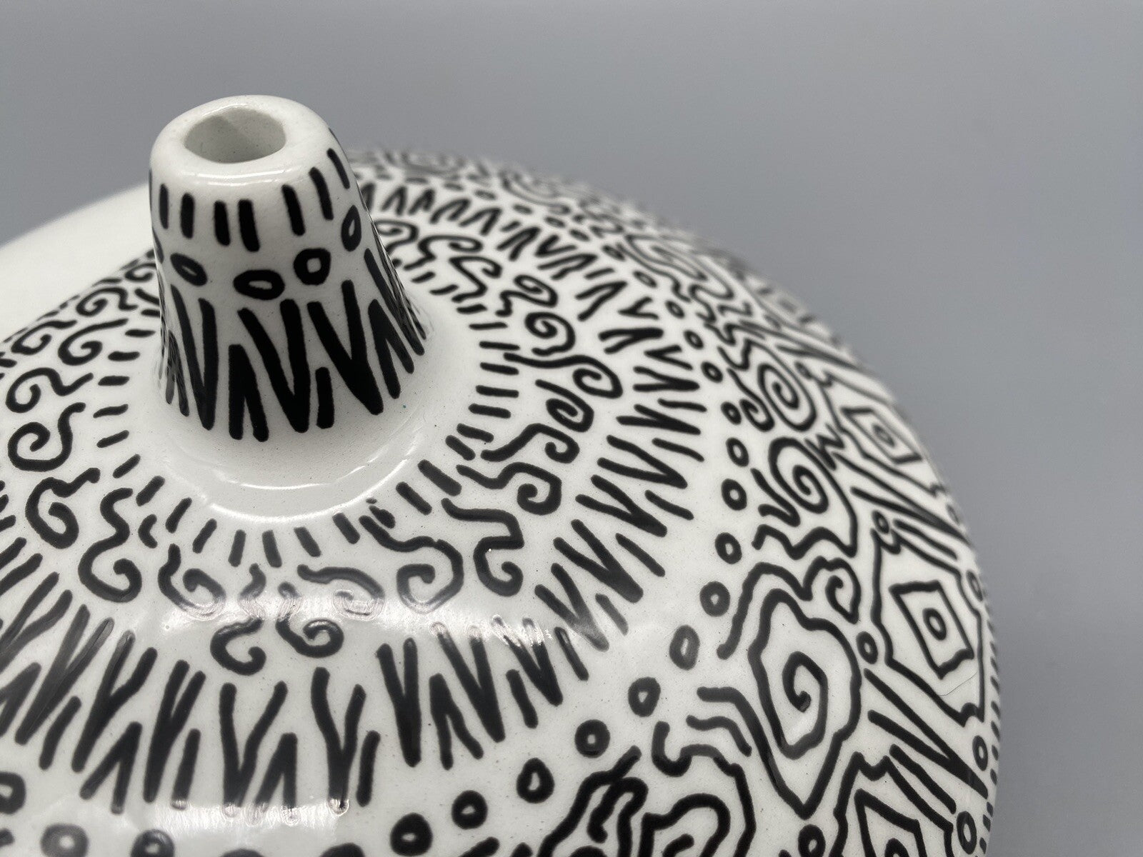 ALESSANDRO MENDINI KERAMIK VASE RÄUCHERSTÄBCHEN DECKELDOSE STARS 1994 KÜNSTLER