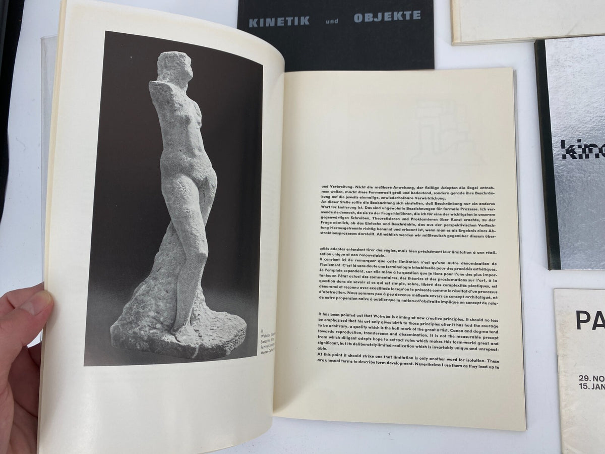 * KONVOLUT 13 BÜCHER MODERNE PLASTIK LICHT KINETISCHE KUNST KEMENY WOTRUBA