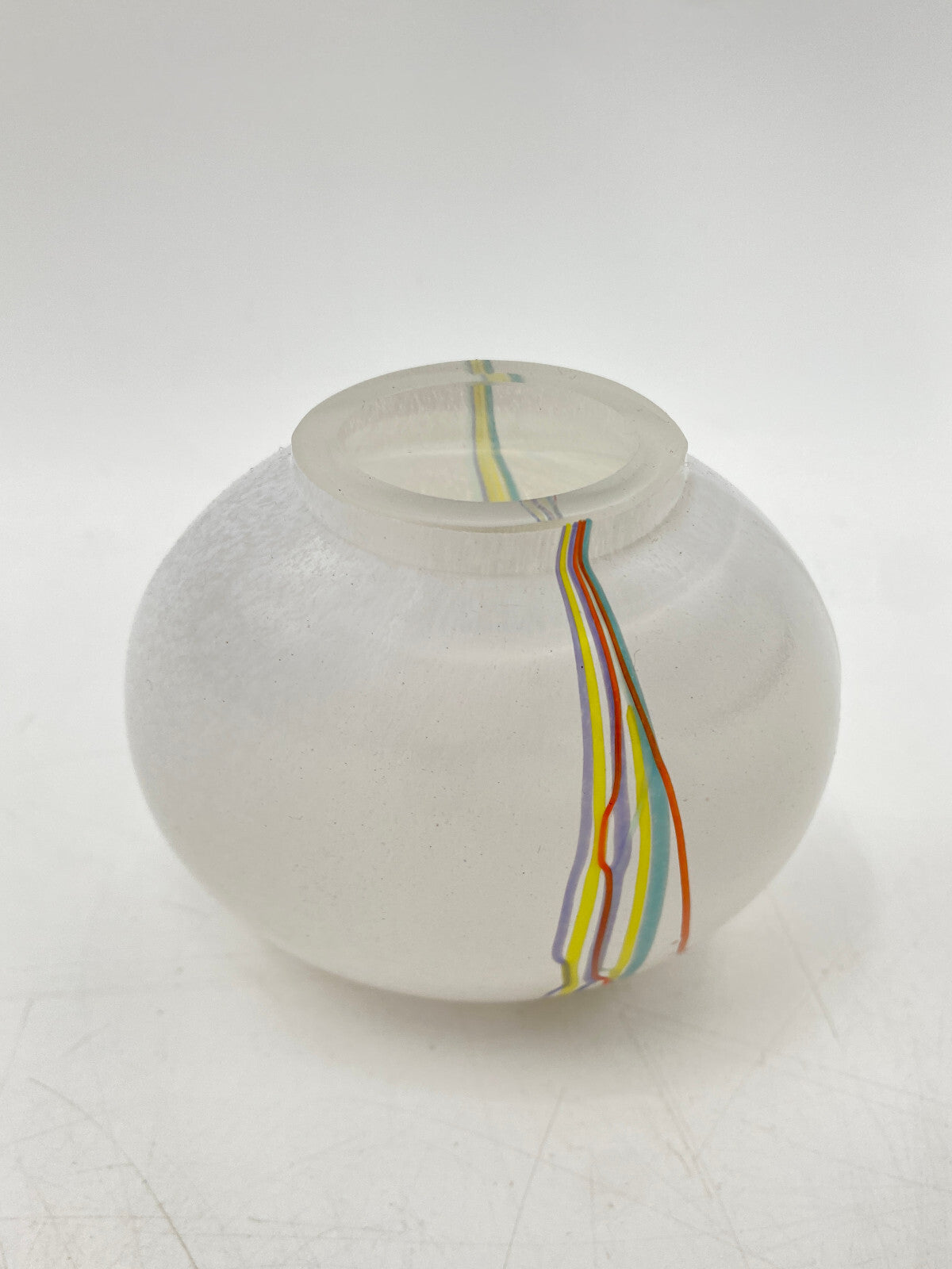 * KOSTA BODA KLEINE REGENBOGEN VASE GLAS BERTIL VALLIEN SWEDEN 80ER VINTAGE