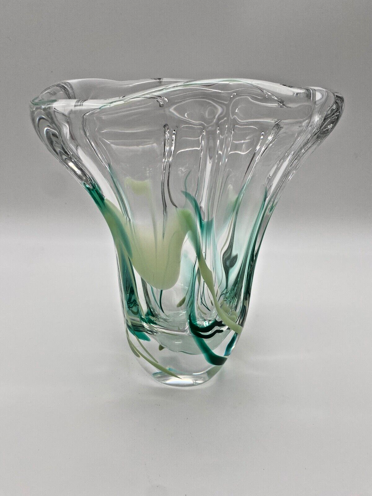 VASE MUNDGEBLASEN GLAS GRÜN MEHRFARBIG MAX VERBOEKET HOLLAND MAASTRICHT