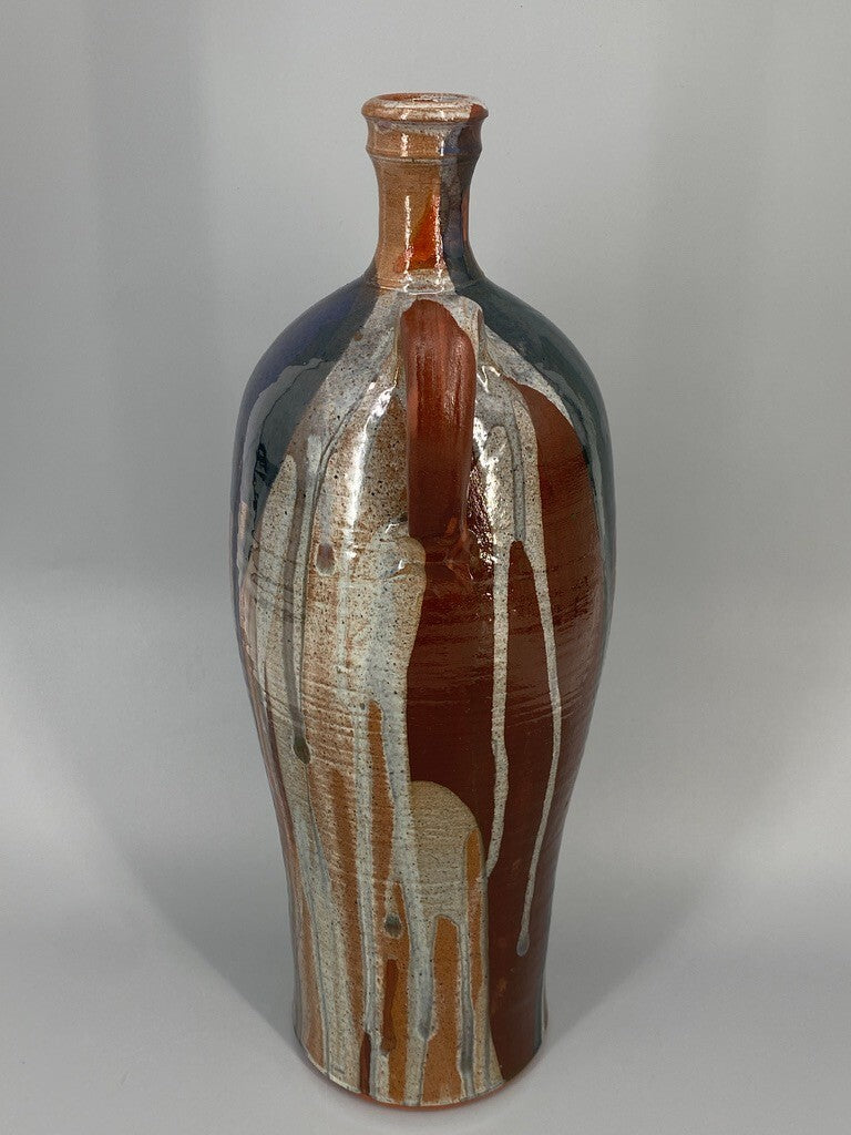 * VASE STUDIOKERAMIK KRUG KARAFFE KERAMIK HENKELVASE SIGNIERT SH MID CENTURY