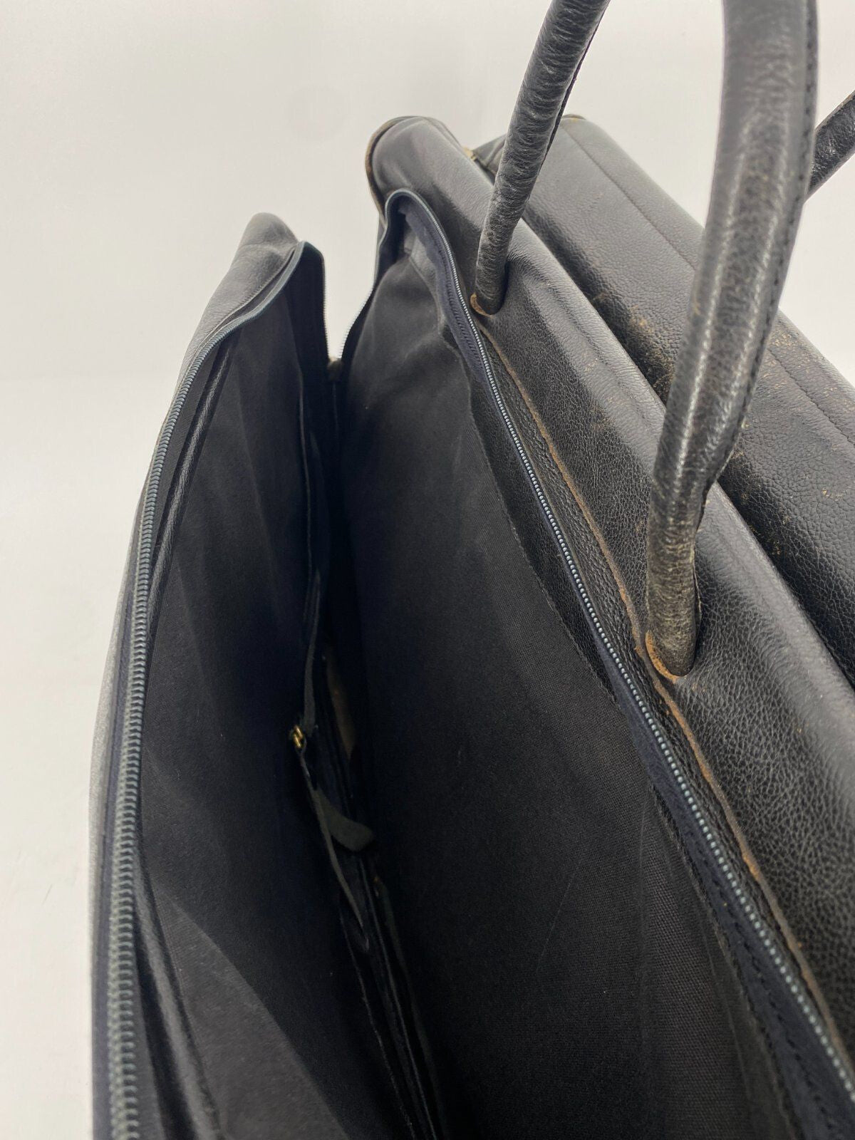 * VINTAGE IL BISONTE ECHT LEDER REISETASCHE SCHWARZ ITALY DESIGN
