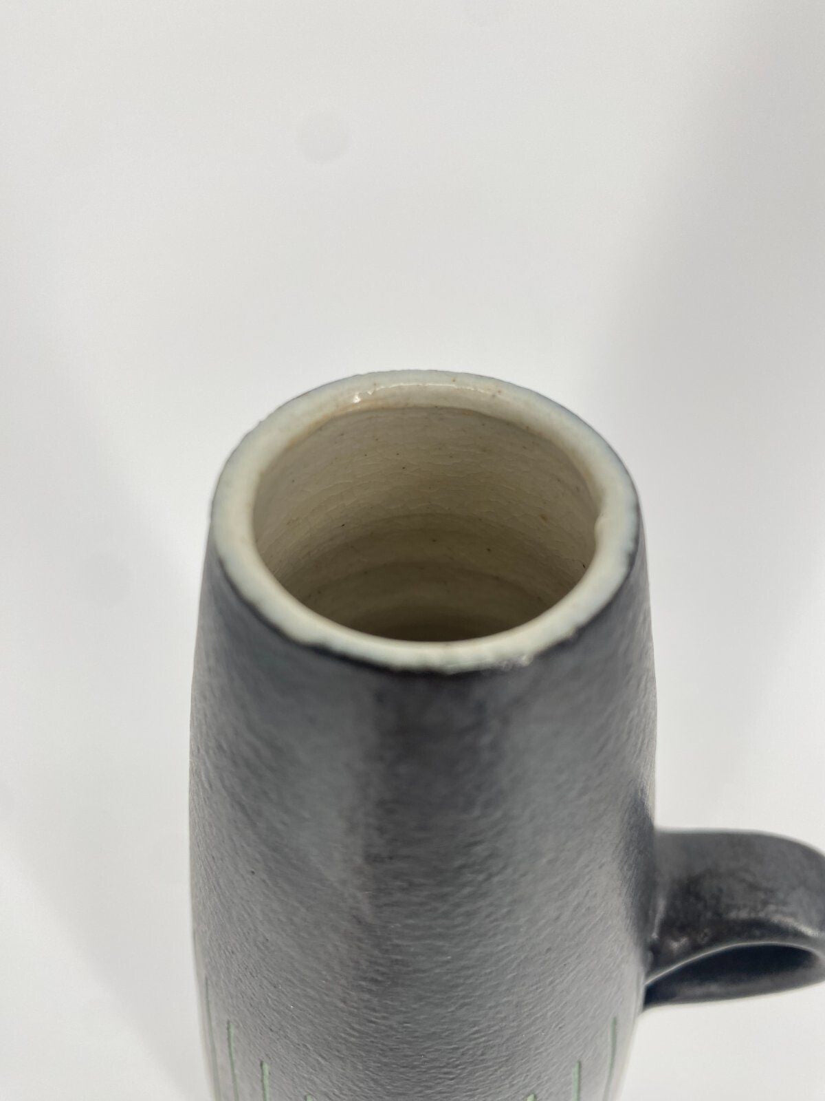 * STUDIOKERAMIK HENKEL VASE KRUG GESTREIFT MATT ANTHRAZIT 29CM