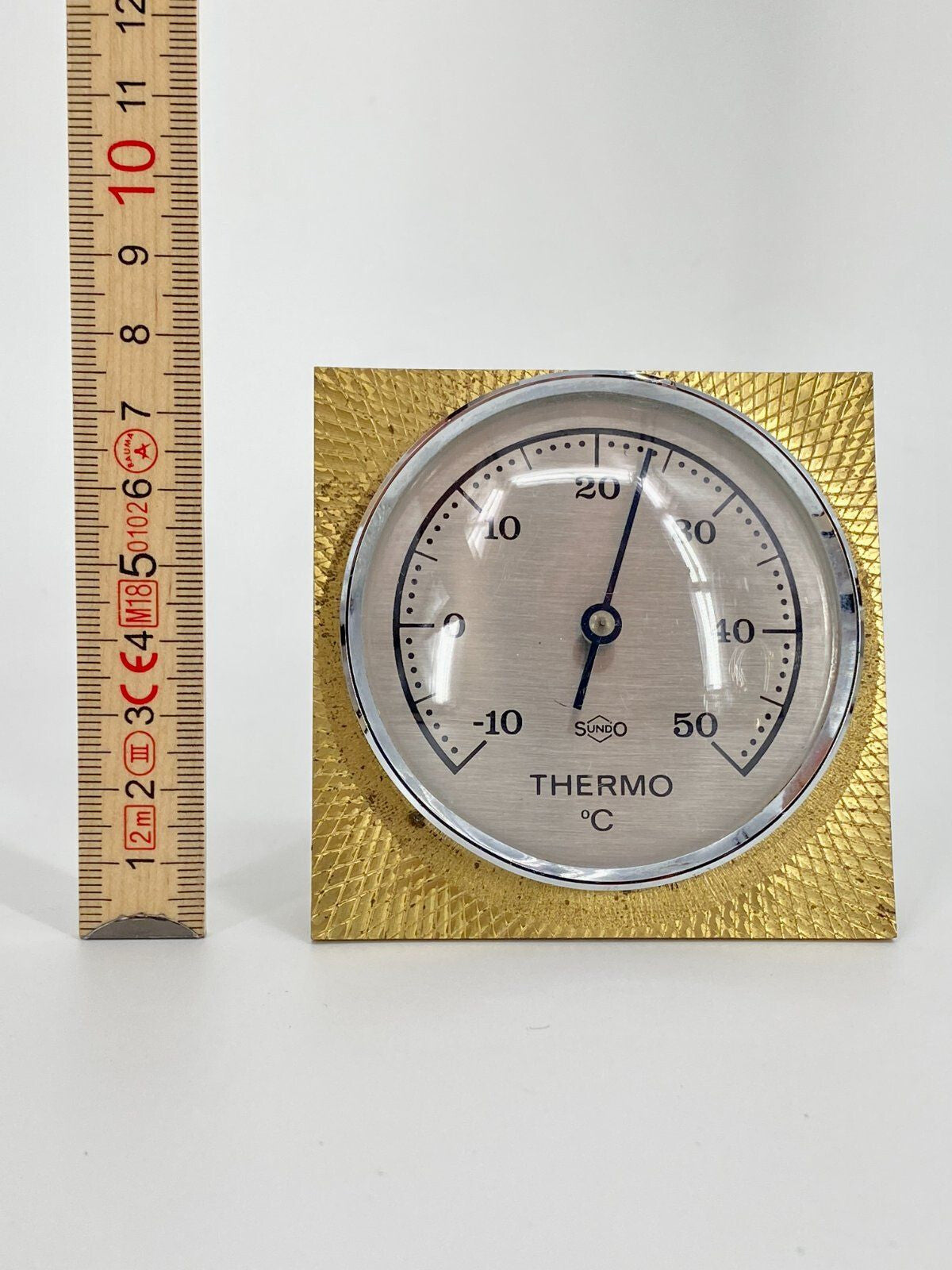 * STEHENDES TISCH THERMOMETER MESSING DEKOR SUNDO VINTAGE