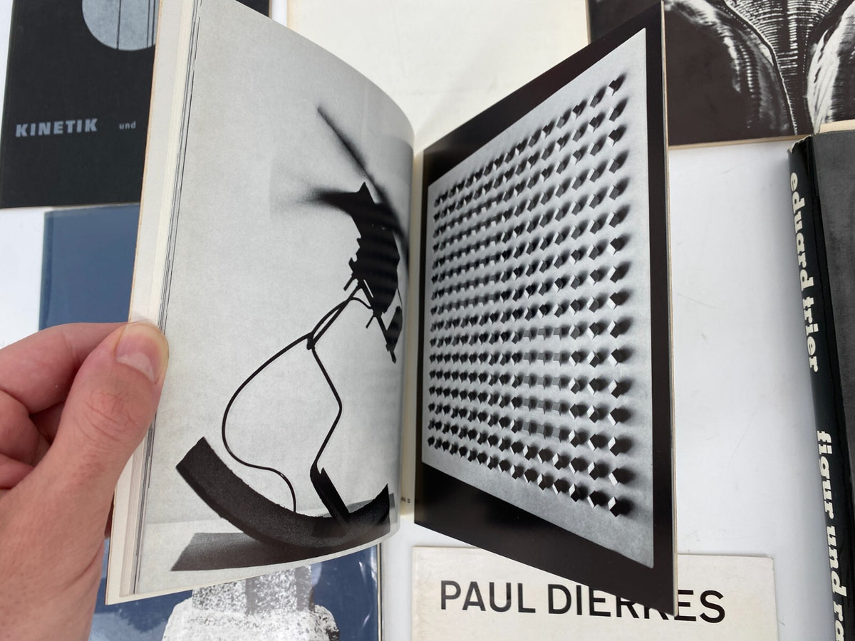 * KONVOLUT 13 BÜCHER MODERNE PLASTIK LICHT KINETISCHE KUNST KEMENY WOTRUBA