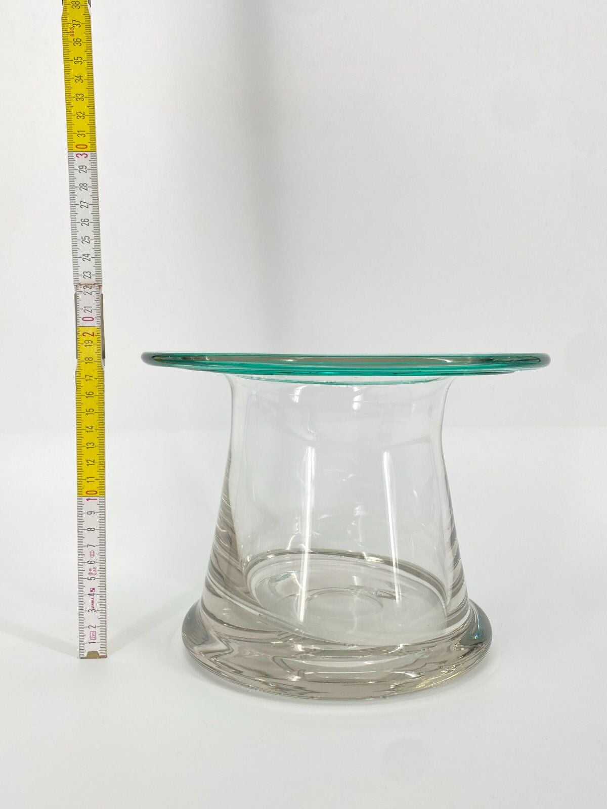 * SEKTKÜHLER VASE SCHALE GLAS HANDGEMACHT SPIRALE TÜRKIS ZYLINDER VINTAGE MUND