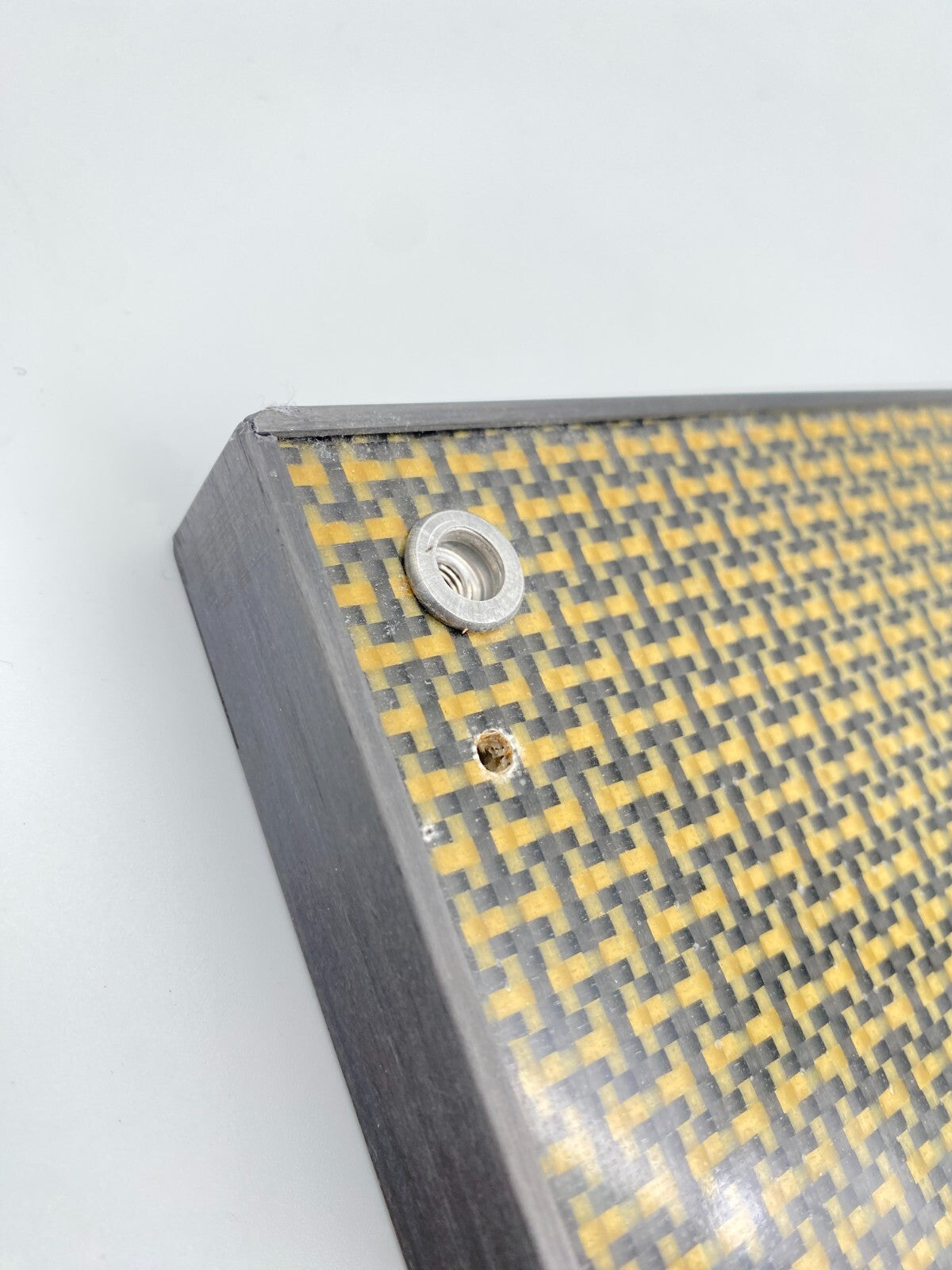 ENTKOPPLUNGSPLATTE AUDIO CFK CARBON  33x44 cm KOHLEFASER