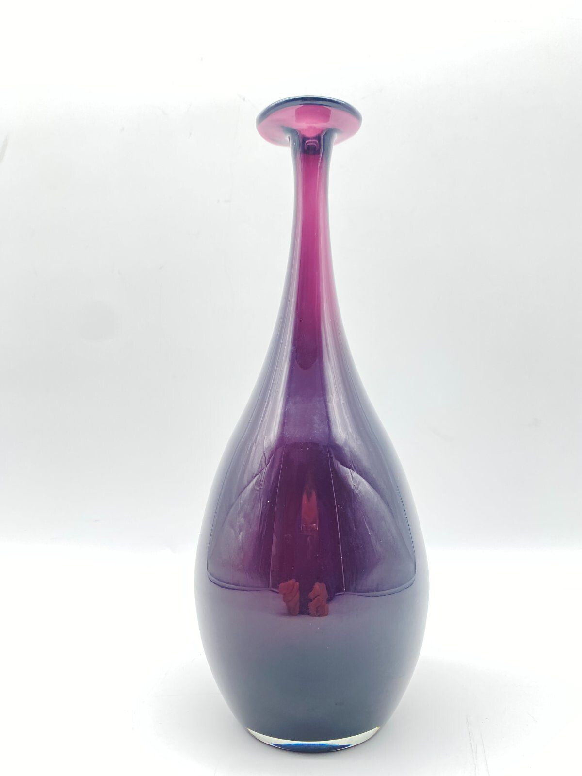 MID CENTURY KUNSTGLAS VASE VIOLETT MUNDGEBLASEN ITALIEN 70ER VINTAGE