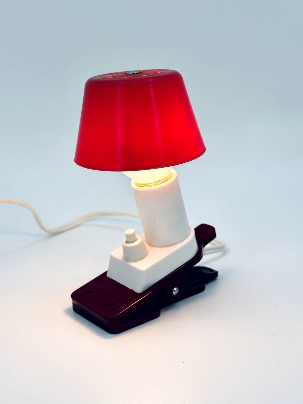 * KLEMMLEUCHTE SCHREIBTISCH LAMPE MUSHROOM ROT 1980er
