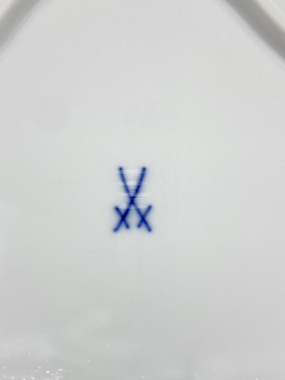 * MEISSEN KONVOLUT 2 SCHALEN VASE KLEIN TATZEN PFOTEN PORZELLAN WEIß 4. WAHL