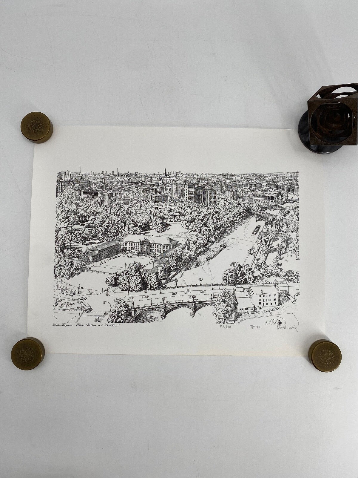 * NIGEL LEACH GRAFIK DRUCK BELLEVUE VOGELPERSPEKTIVE BERLIN HANSAVIERTEL