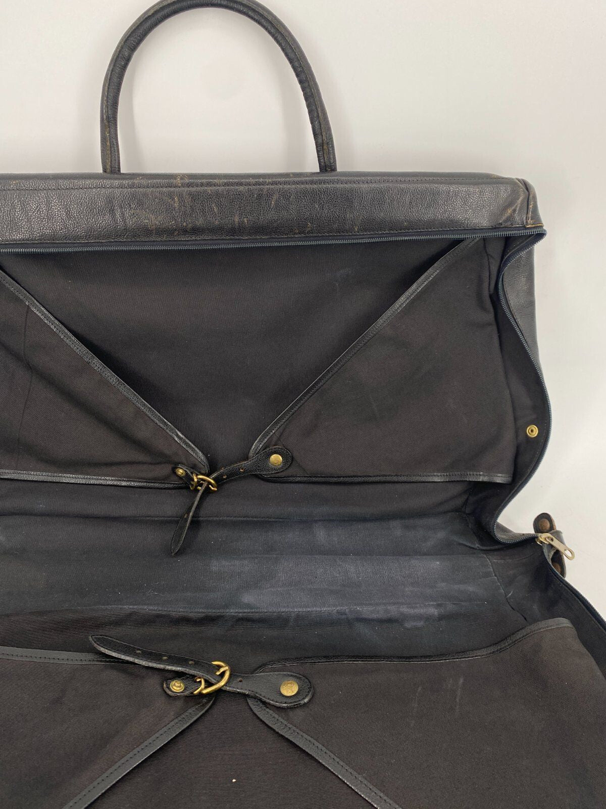 * VINTAGE IL BISONTE ECHT LEDER REISETASCHE SCHWARZ ITALY DESIGN