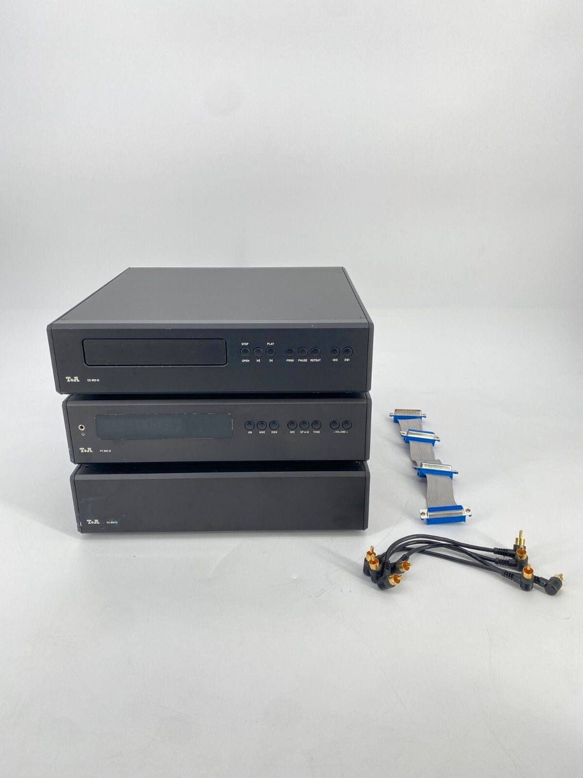* HIFI ANLAGE T+A HIGH END KOMPAKTANLAGE 800 M STEREO VERSTÄRKER