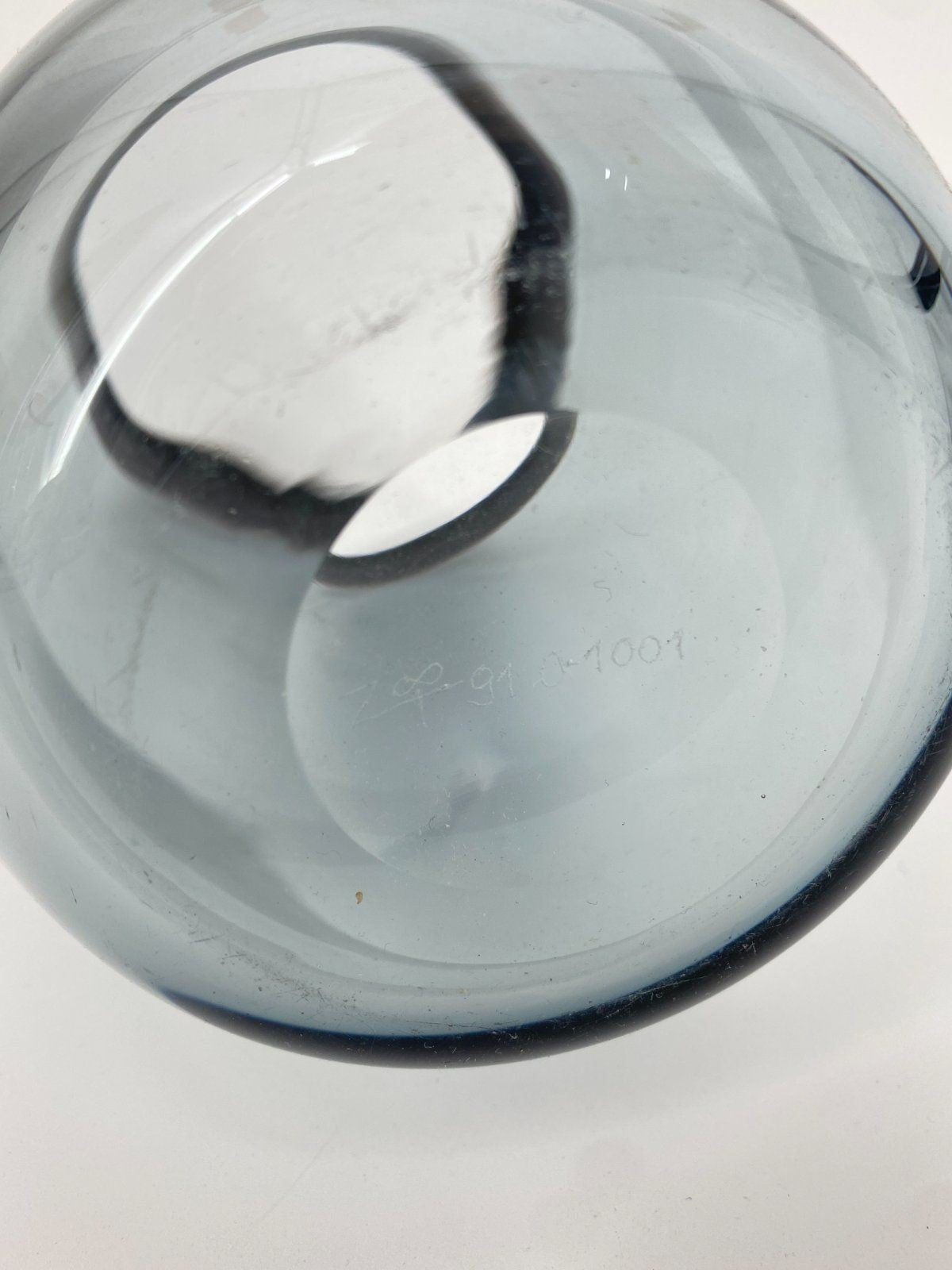 * GLAS VASE MURANO GRAU SCHWARZ RAUCHGLAS DESIGN SIGNIERT ZT 20CM